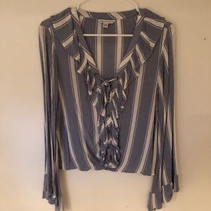American Eagles long sleeved top